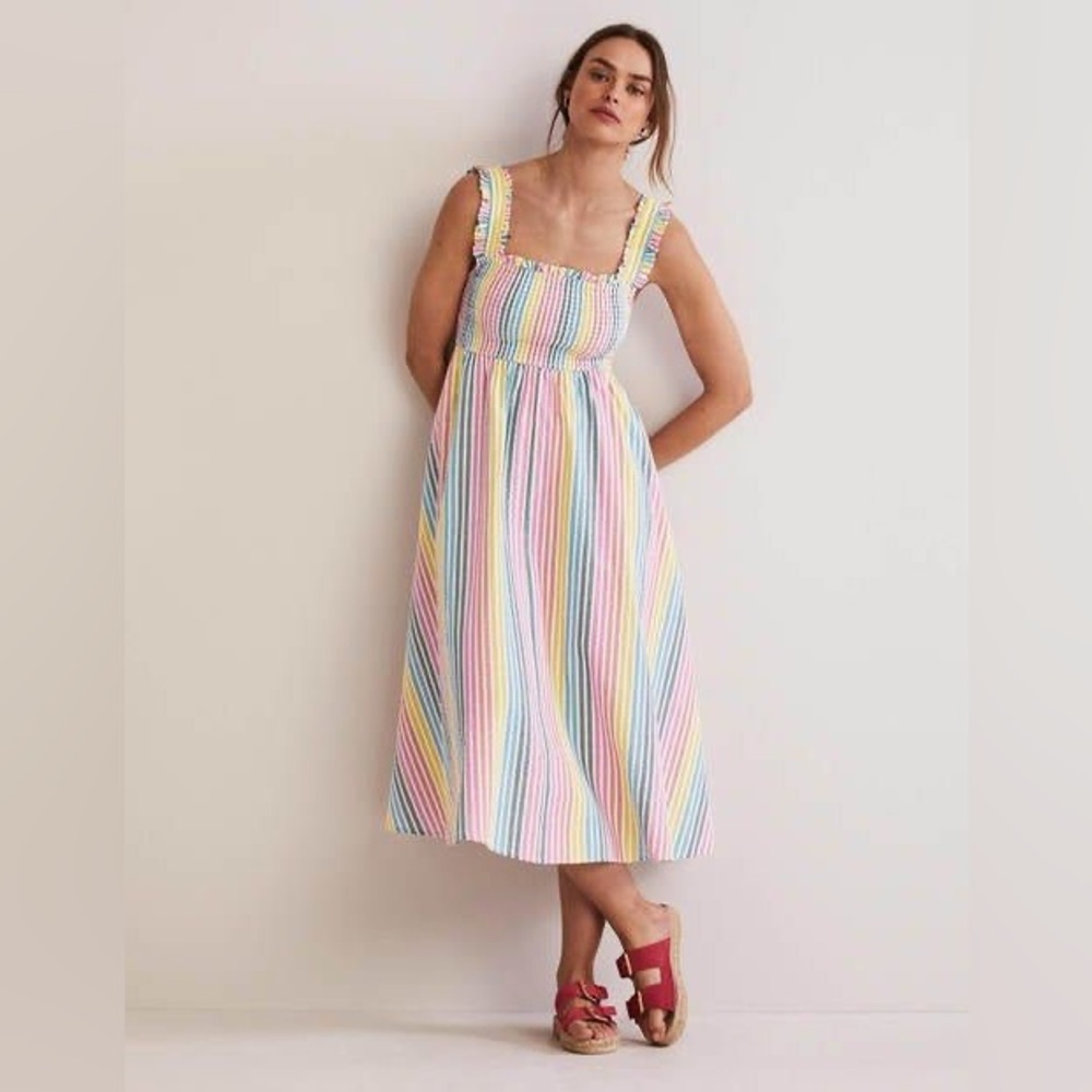 Boden Rainbow Seersucker Dress size 8 EUC